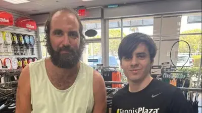 ভক্তের ছবিতে ভাইরাল হিগুয়েইন, বদলে গেছেন এতটাই!