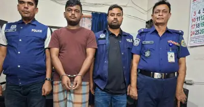 পাথরঘাটায় সাবেক ছাত্রদল নেতা গ্রেফতার, ৫১০ ইয়াবা উদ্ধার