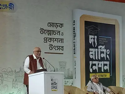 শিক্ষায় জিডিপির তুলনায় ব্যয় বাড়ানোর পরামর্শ দেবপ্রিয় ভট্টাচার্যের