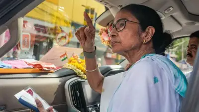পশ্চিমবঙ্গে মমতা পদত্যাগ না করলে কী ঘটতে পারে?