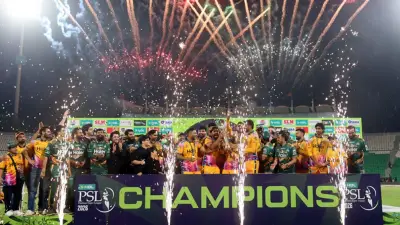 পূর্ব শত্রুতার জেরে যুবককে পিটিয়ে জখম