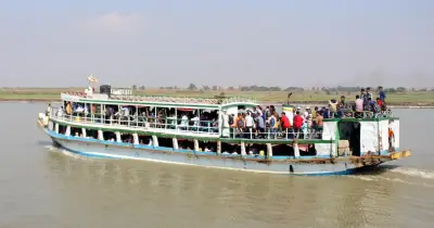 জ্বালানি তেলের দাম বাড়ায় লঞ্চভাড়া বাড়লো