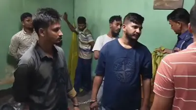 নারায়ণগঞ্জে সাবেক পুলিশের বাড়ি লুট, আটক পাঁচজনকে ছিনিয়ে নিল সন্ত্রাসীরা