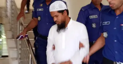 মদনে মাদ্রাসা ছাত্রী ধর্ষণ: শিক্ষকের তিন দিনের রিমান্ড