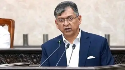 স্বরাষ্ট্রমন্ত্রী: সীমান্তে কাঁটাতার, ভারতের সাথে আলোচনা কূটনৈতিক চ্যানেলে
