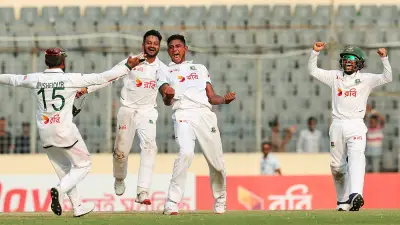 ২৬ বছরের অপেক্ষা, নাহিদ রানার ৫ উইকেটে ঐতিহাসিক জয়