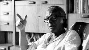 গুরু মৃণাল সেন: অঞ্জন দত্তের স্মৃতিচারণায় ভুল করতে শেখার শিক্ষা