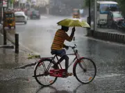 ভারতের উত্তর প্রদেশে শিলাবৃষ্টি ও বজ্রপাতে ১১১ জনের মৃত্যু