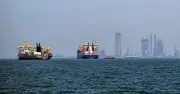 ইরানের স্ট্রেট অব হরমুজে জাহাজ চলাচল বৃদ্ধি