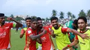 বসুন্ধরা কিংসের শিরোপা পুনরুদ্ধার: কঠিন পথ পেরিয়ে ষষ্ঠ জয়