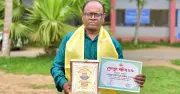 শেরপুরের সাংবাদিক আব্দুল মান্নান সম্মাননা পেলেন