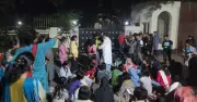 জাবি শিক্ষার্থীদের আল্টিমেটাম, প্রক্টর অফিস তালাবদ্ধ