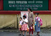 অন্ধ্রপ্রদেশে দুইয়ের বেশি সন্তান নিলে আর্থিক সহায়তা