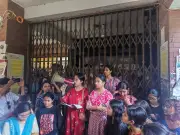 জাহাঙ্গীরনগর বিশ্ববিদ্যালয়ে ধর্ষণচেষ্টা: আট ঘণ্টা পর অবরোধ প্রত্যাহার