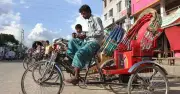 বাংলাদেশে ব্যাটারিচালিত অটোরিকশা সড়ক নিরাপত্তার জন্য বড় চ্যালেঞ্জ হয়ে উঠেছে