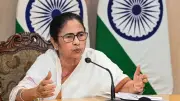 নেতা-কর্মীদের ঘুরে দাঁড়ানোর ডাক মমতার, দেশে ফিরলেন রাষ্ট্রপতি