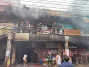 রাজধানীর কলমিলতা কাঁচাবাজারে ভোরে অগ্নিকাণ্ড, নিয়ন্ত্রণে ফায়ার সার্ভিস