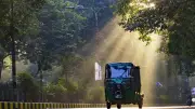 ঢাকার বাতাসের মান কেমন? স্বাস্থ্য সতর্কতা ও নানা খবর