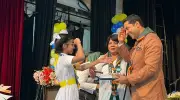হলদে পাখি নীলকমল অ্যাওয়ার্ড দিলেন প্রতিমন্ত্রী ববি হাজ্জাজ