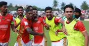 দুইবার পিছিয়ে পড়েও হ্যাটট্রিক শিরোপা বসুন্ধরার