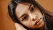 প্রাকৃতিক উপাদানে ত্বকের যত্ন: ঘরোয়া পদ্ধতি ও টিপস