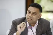 বিনিয়োগ সচল না হলে অর্থনীতি আরও সংকটে পড়বে: মাসরুর রিয়াজ