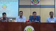 ঢাকায় বাসের ধাক্কায় নিহত ১, আহত ৩