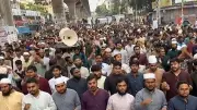 শিশু রামিসাকে ধর্ষণ-হত্যার বিচার দাবিতে মিরপুরে বিক্ষোভ, যান চলাচল বন্ধ