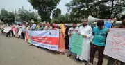রামিসার হত্যাকারীর দৃষ্টান্তমূলক শাস্তি দাবি রাজবাড়ীতে মানববন্ধন