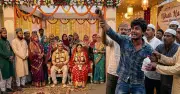 প্রেমিকার বিয়ের আসরে বিষপান করে আত্মহত্যার চেষ্টা যুবকের