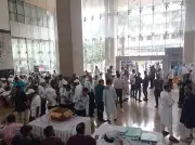 এক যুগ পর চট্টগ্রাম চেম্বারে ভোটের উৎসব, ভোটারদের উপস্থিতি চোখে পড়ার মতো