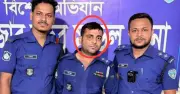 পুলিশের ইউনিফর্ম পরে চাঁদাবাজি, কক্সবাজারে যুবক গ্রেপ্তার
