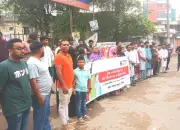 মুন্সিগঞ্জে নারী ও শিশু নিরাপত্তায় মানববন্ধন, দৃষ্টান্তমূলক শাস্তির দাবি