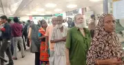 প্রবীণ ও প্রতিবন্ধীদের জন্য মেট্রোরেল-ট্রেনে ২৫% ভাড়া ছাড়