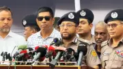 ডিএমপি কমিশনার অভিযোগ পেলেই ব্যবস্থা; হোয়াইট হাউসের চাপে পদত্যাগ তুলসী গ্যাবার্ডের