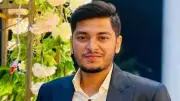 বিসিবিতে না থাকার সিদ্ধান্ত প্রতিমন্ত্রীর ছেলের বিচার দাবি: ৯ মাস নির্যাতনের পর লিবিয়া থেকে দেশে ফিরলেন রায়হান
