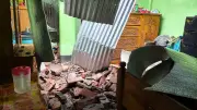 শরীয়তপুরে ঝড়ে ভবনের দেয়াল ধসে আহত ৪ নারী-শিশু