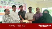 দৌলতখানে প্রধানমন্ত্রীর তহবিল থেকে অসহায়দের নগদ অর্থ বিতরণ