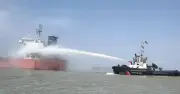 চট্টগ্রাম সমুদ্রবন্দরে তেলবাহী জাহাজে ভয়াবহ অগ্নিকাণ্ড