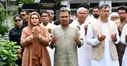 বিডিআর বিদ্রোহে নিহত সেনা কর্মকর্তাদের কবর জিয়ারত প্রধানমন্ত্রীর