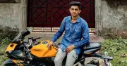 ঈশ্বরগঞ্জে মাইক্রোবাস-মোটরসাইকেল সংঘর্ষে কলেজছাত্র নিহত