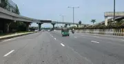 ঈদের ছুটিতে ঢাকার সড়কে নেই যানজট, স্বস্তিতে নগরবাসী