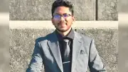 চাকরি না পেয়ে আত্মহত্যা, মৃতদেহের অপেক্ষায় ঋণগ্রস্ত বাবা