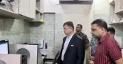 স্বরাষ্ট্রমন্ত্রীর রমনা মডেল থানা পরিদর্শন