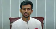 ময়লার বিল মকুবের প্রতিশ্রুতি আসিফ মাহমুদের