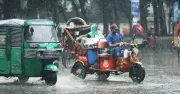 ঢাকায় বৃষ্টি ও বজ্রসহ বৃষ্টির সম্ভাবনা, দমকা হাওয়ার আভাস