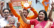 পশ্চিমবঙ্গ নির্বাচনে বিজেপি এগিয়ে, সরকার গঠনের সম্ভাবনা