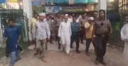 প্যারোলে মুক্তি পেয়ে বাবার জানাজায় অংশ নিলেন সাবেক পিপি জাহাঙ্গীর তুহিন