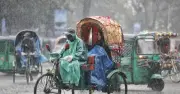 ঢাকায় আজ বজ্রসহ বৃষ্টির সম্ভাবনা, তাপমাত্রা কমতে পারে