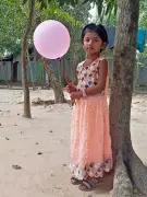 ঈদের ফ্রক পরে সড়কে প্রাণ গেল নুসরাতের